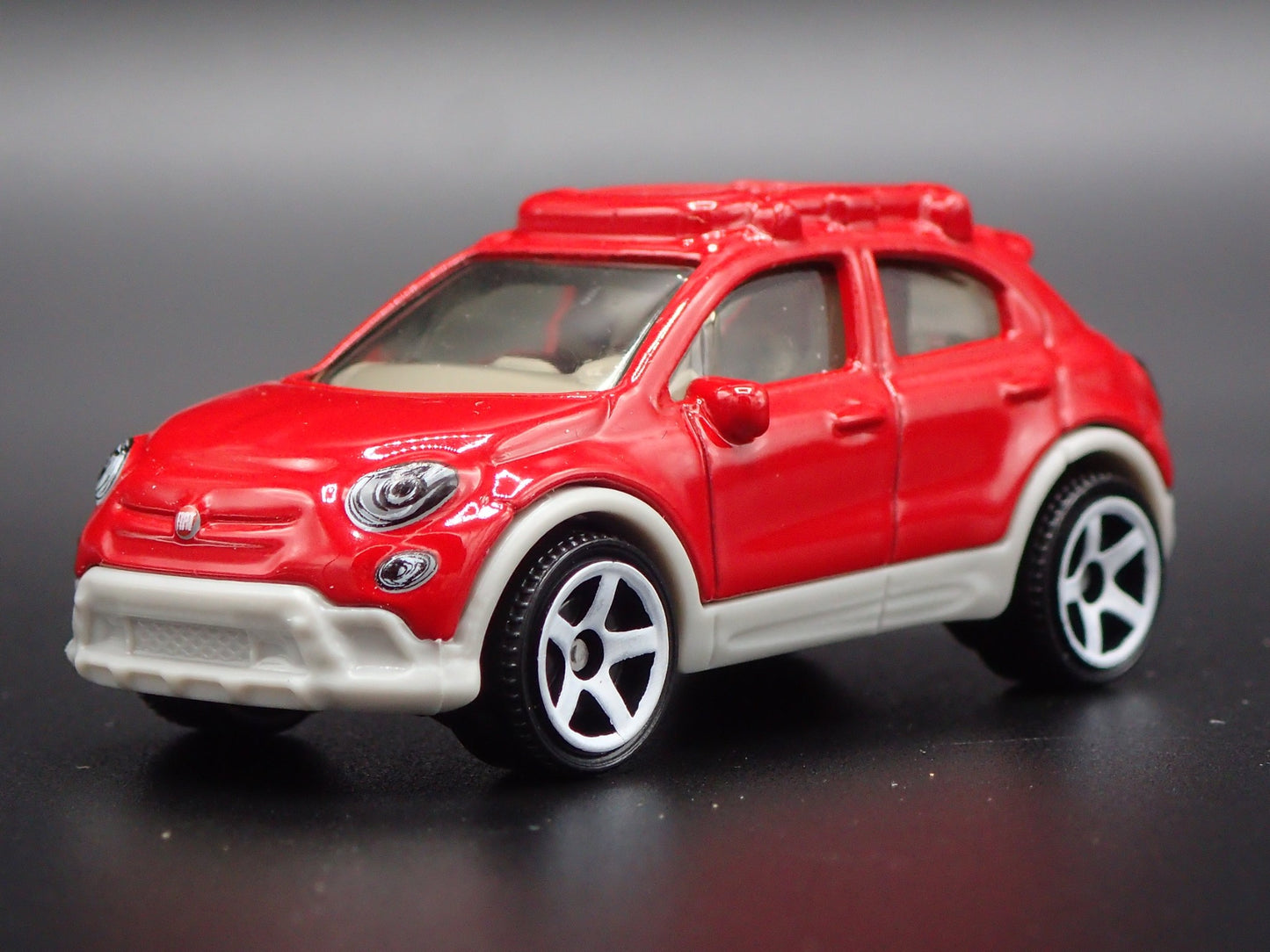 2015-2024 FIAT 500X 4 FOUR DOOR RED 1/64 SCALE COLLECTIBLE DIECAST MODEL CAR