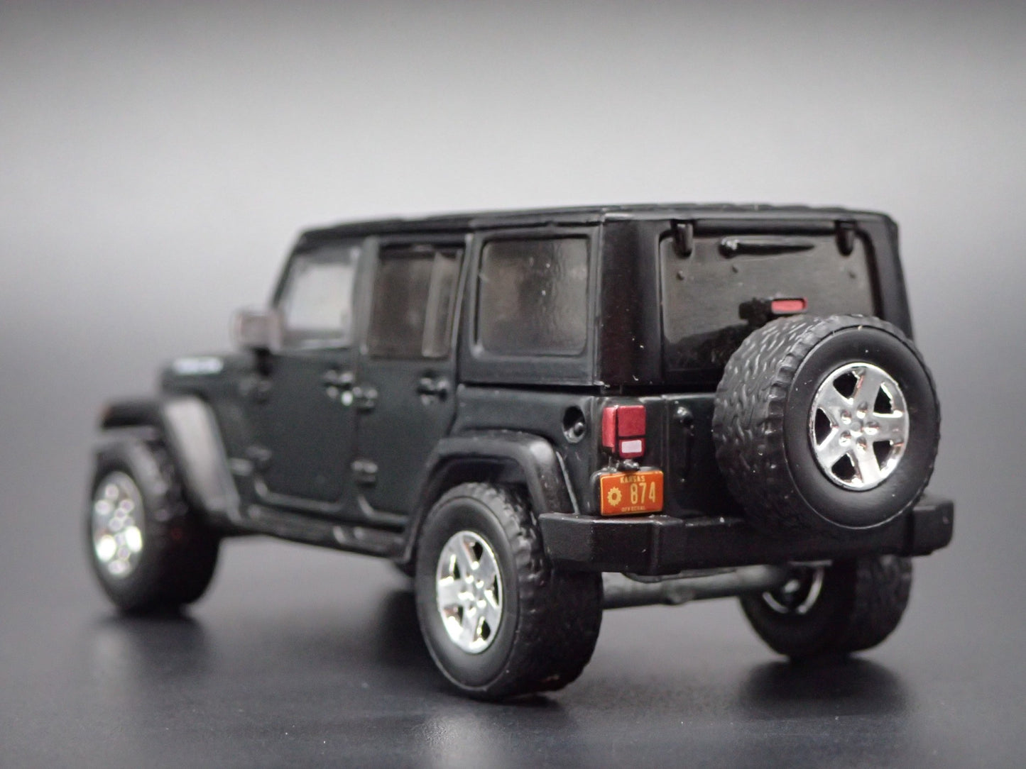 2006 - 2018 JEEP WRANGLER UNLIMITED RUBICON JK 4 DOOR 1:64 DIECAST MODEL CAR