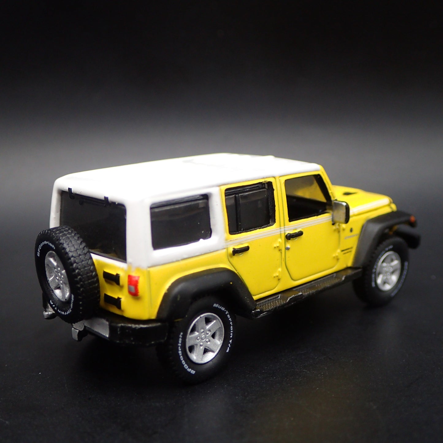 2006 - 2018 JEEP WRANGLER UNLIMITED JK CHIEF FOUR 4 DOOR 1:64 DIECAST MODEL CAR