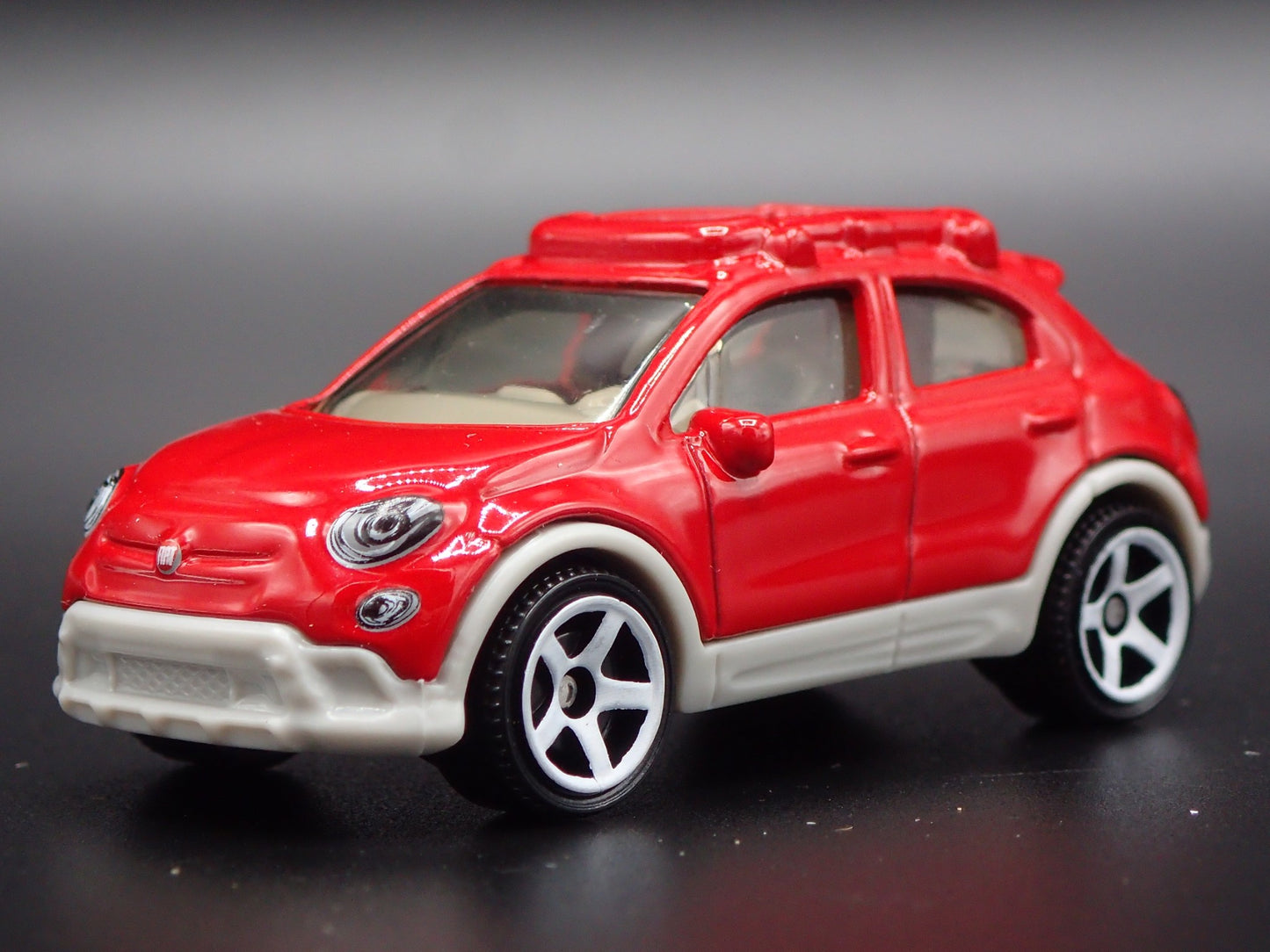 2015-2024 FIAT 500X 4 FOUR DOOR RED 1/64 SCALE COLLECTIBLE DIECAST MODEL CAR
