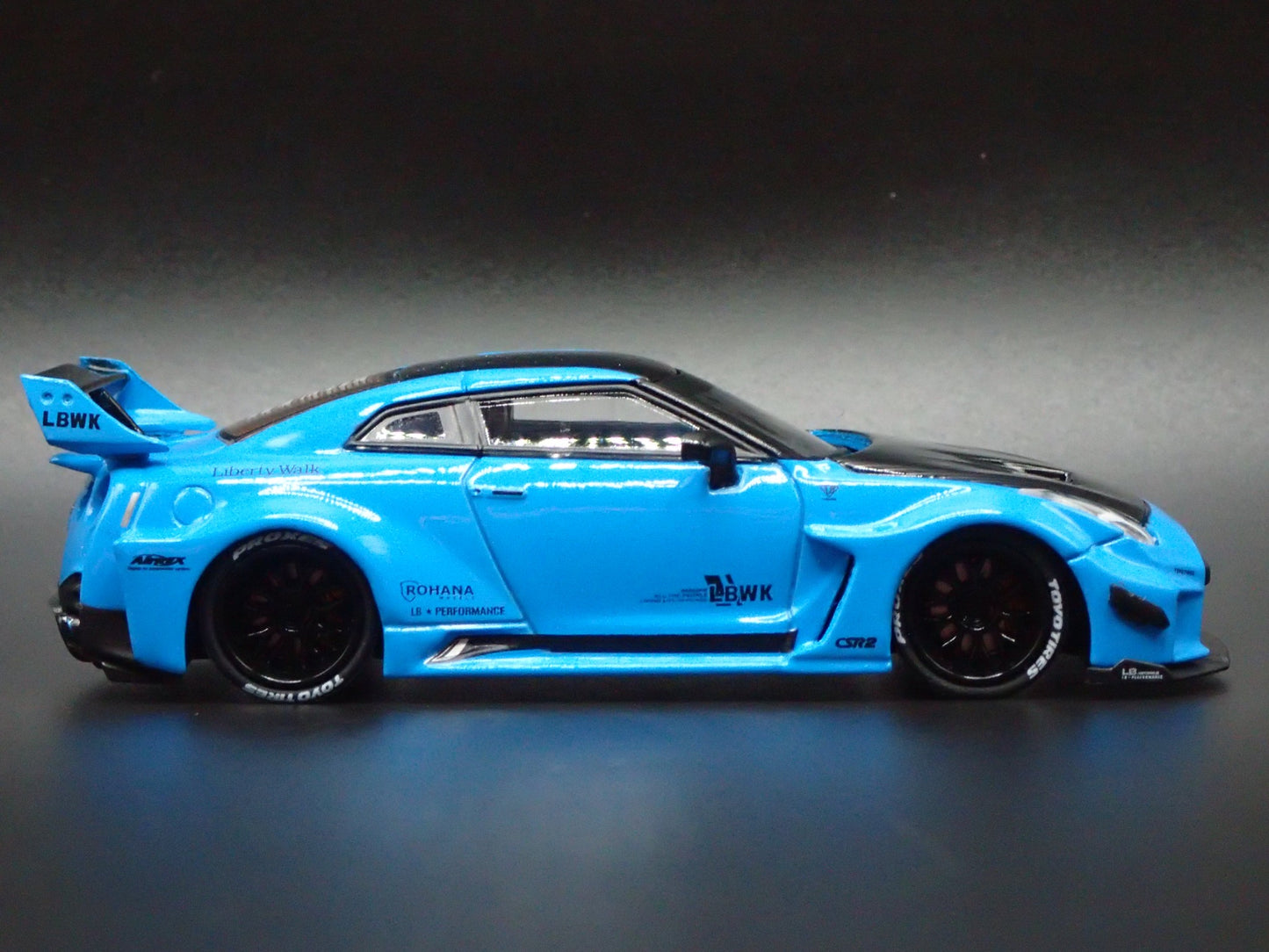 LBWK LB-SILHOUETTE WORKS GT NISSAN 35GT-RR R35 1:64 SCALE DIECAST MODEL CAR