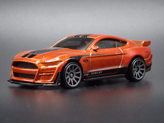 2020-2023 FORD MUSTANG SHELBY GT500 ORANGE 1:64 SCALE DIORAMA DIECAST MODEL CAR