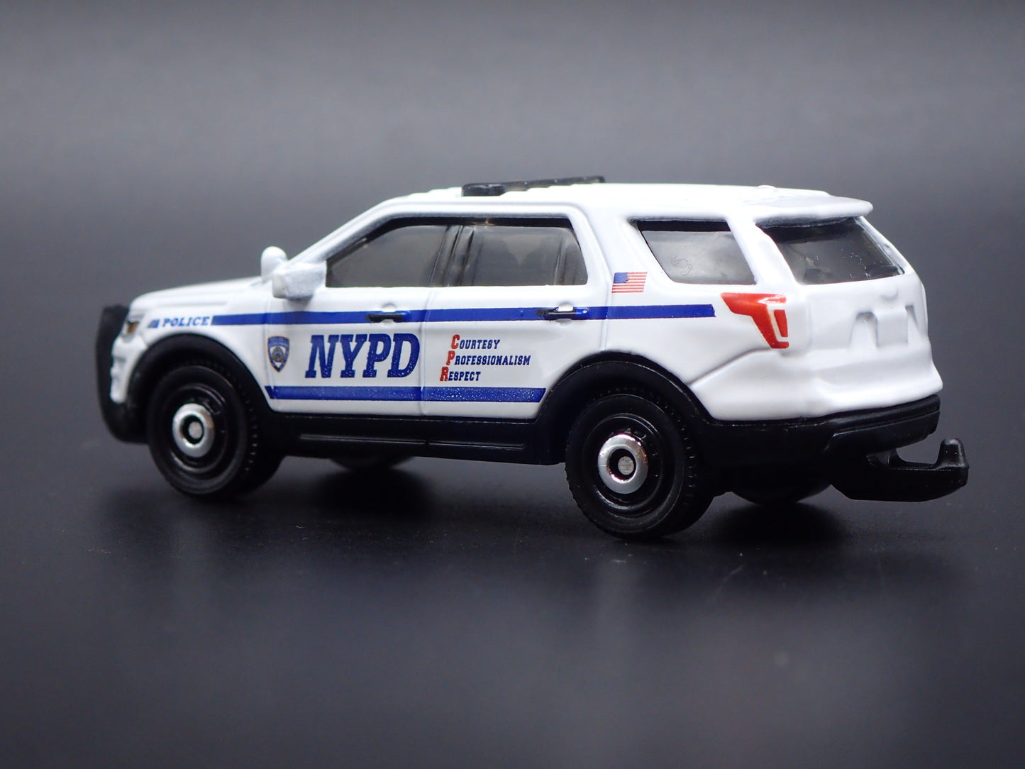 2016 FORD EXPLORER POLICE INTERCEPTOR UTILITY NYPD 1:64 SCALE DIECAST MODEL CAR
