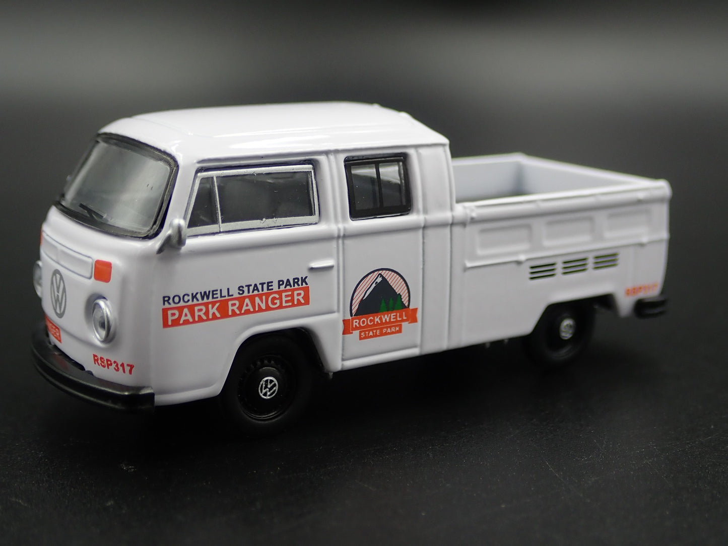 1967-1979 VW VOLKSWAGEN TYPE 2 DOUBLE CAB PICKUP 1/64 SCALE DIECAST MODEL CAR