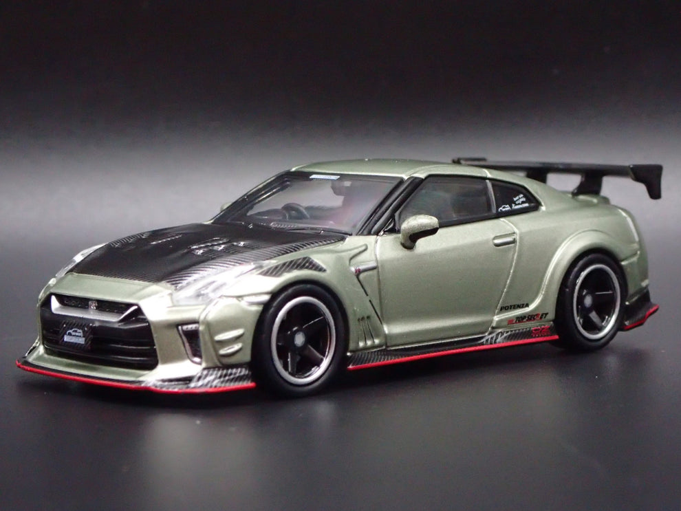 NISSAN GT-R GTR R35 TOP SECRET 1:64 SCALE COLECTIBLE DIORAMA DIECAST M ...
