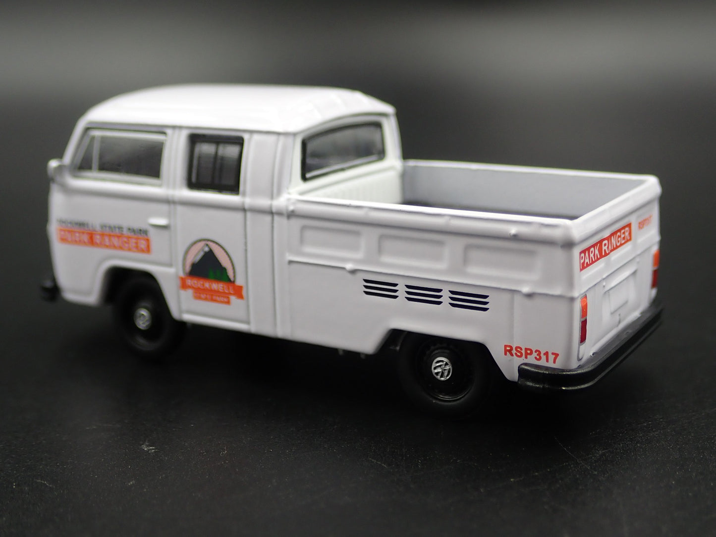 1967-1979 VW VOLKSWAGEN TYPE 2 DOUBLE CAB PICKUP 1/64 SCALE DIECAST MODEL CAR