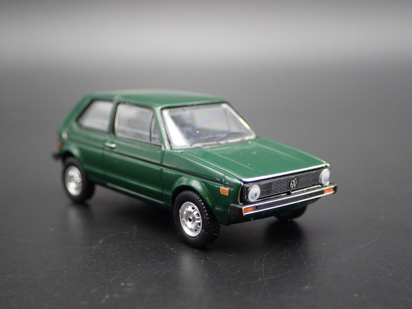 1977 77 VW VOLKSWAGEN RABBIT MK1 GREEN RARE 1:64 SCALE DIORAMA DIECAST MODEL CAR