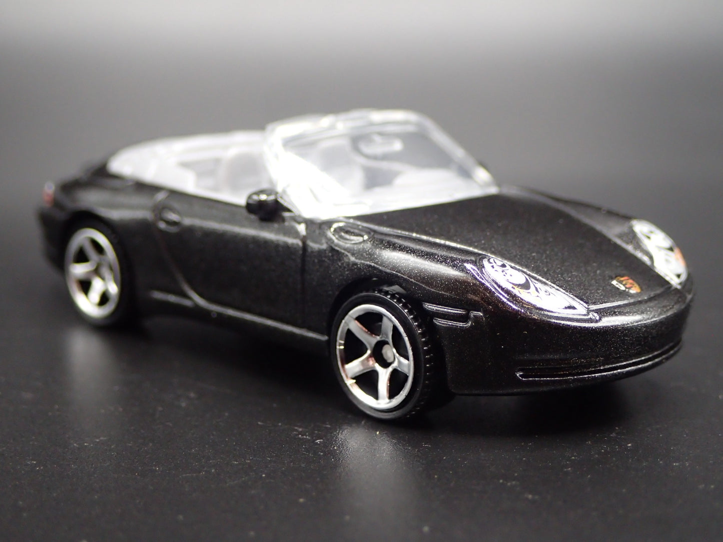 1998-2005 PORSCHE 911 CARRERA CABRIOLET CONVERTIBLE 1:64 SCALE DIECAST MODEL CAR