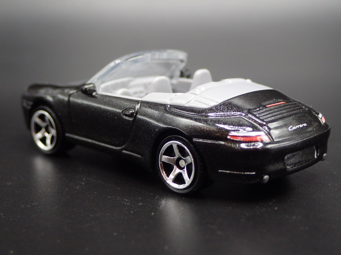 1998-2005 PORSCHE 911 CARRERA CABRIOLET CONVERTIBLE 1:64 SCALE DIECAST MODEL CAR