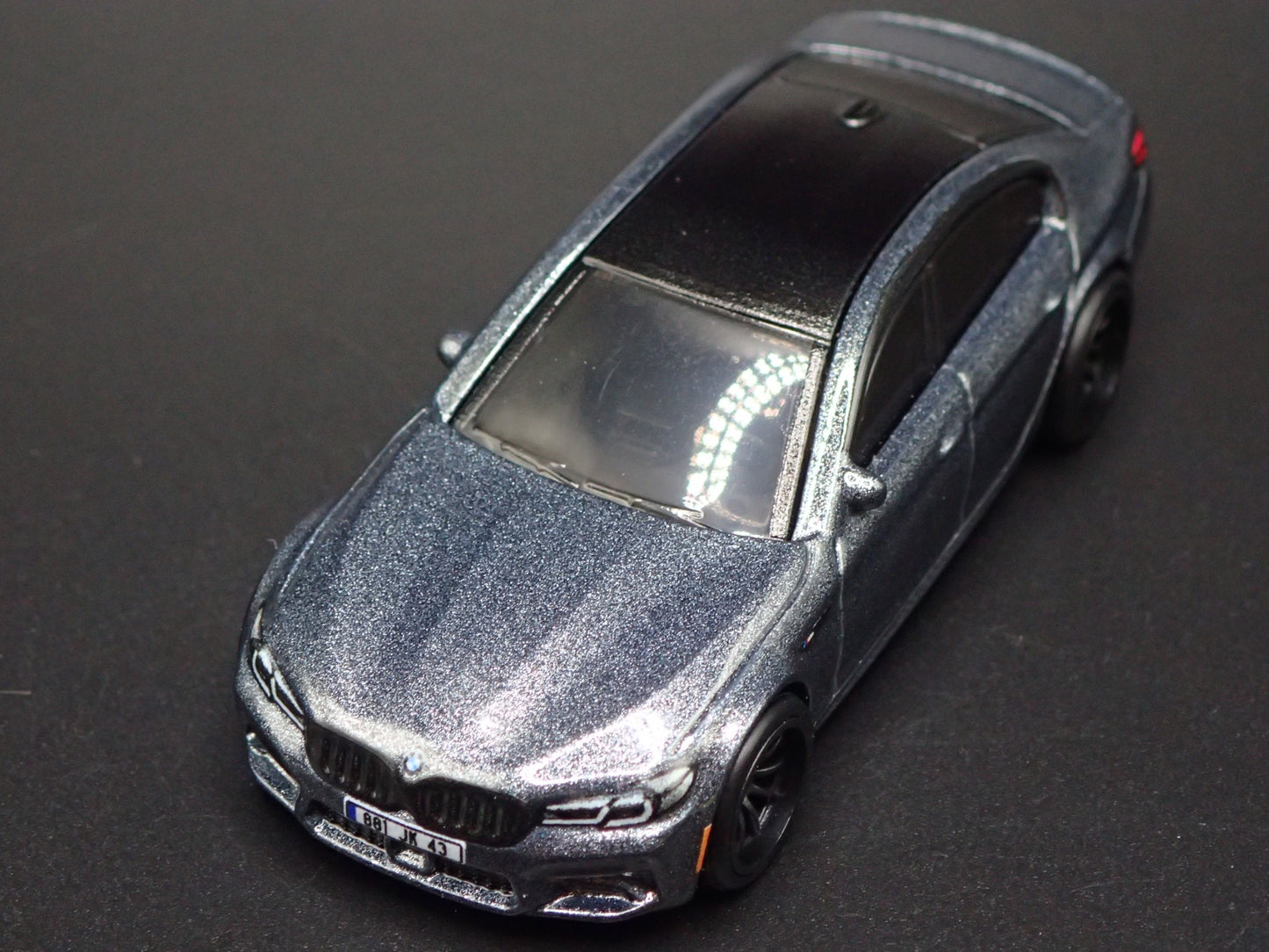 2017-2023 BMW M5 F90 GRAY 4 FOUR DOOR 1:64 SCALE COLLECTIBLE DIECAST MODEL CAR