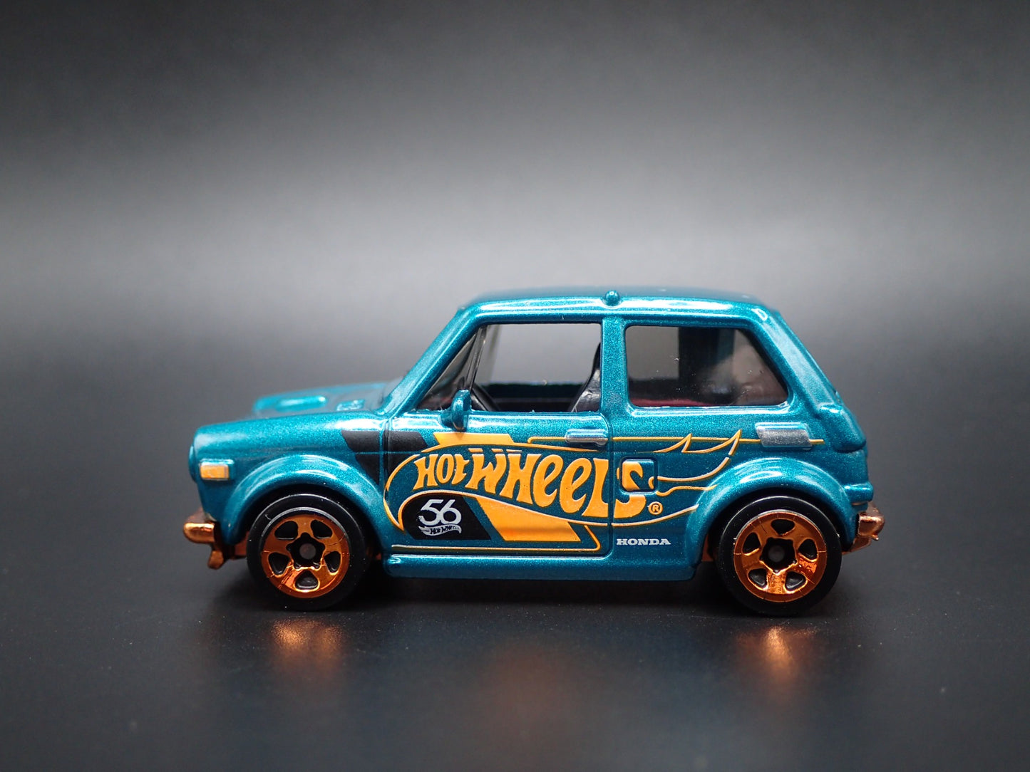 1970 70 HONDA N600 TEAL RARE 1:64 SCALE COLLECTIBLE DIORAMA DIECAST MODEL CAR