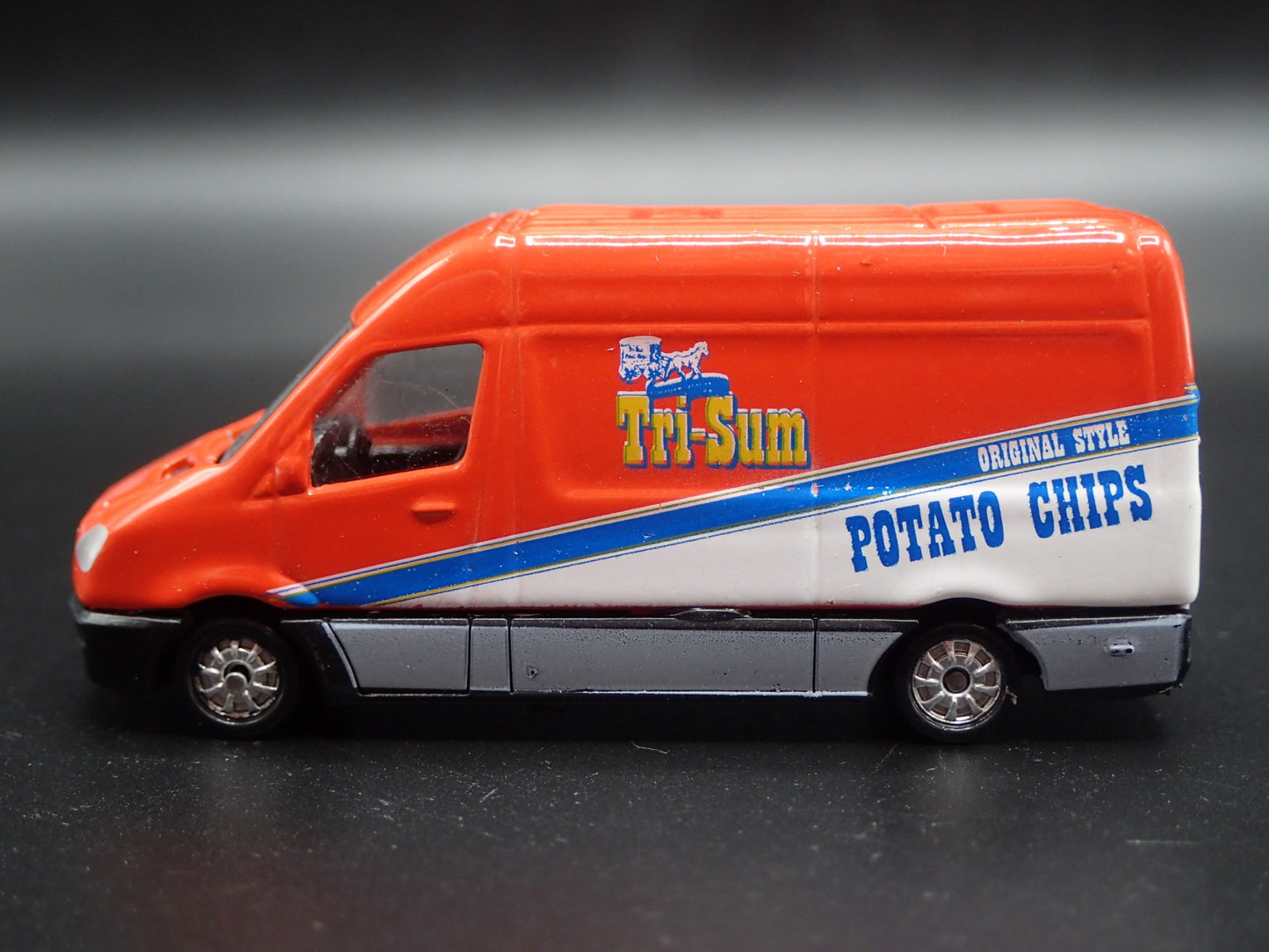 1995-2006 MERCEDES S SPRINTER VAN POTATO CHIP 1:72 HO SCALE DIECAST MODEL CAR