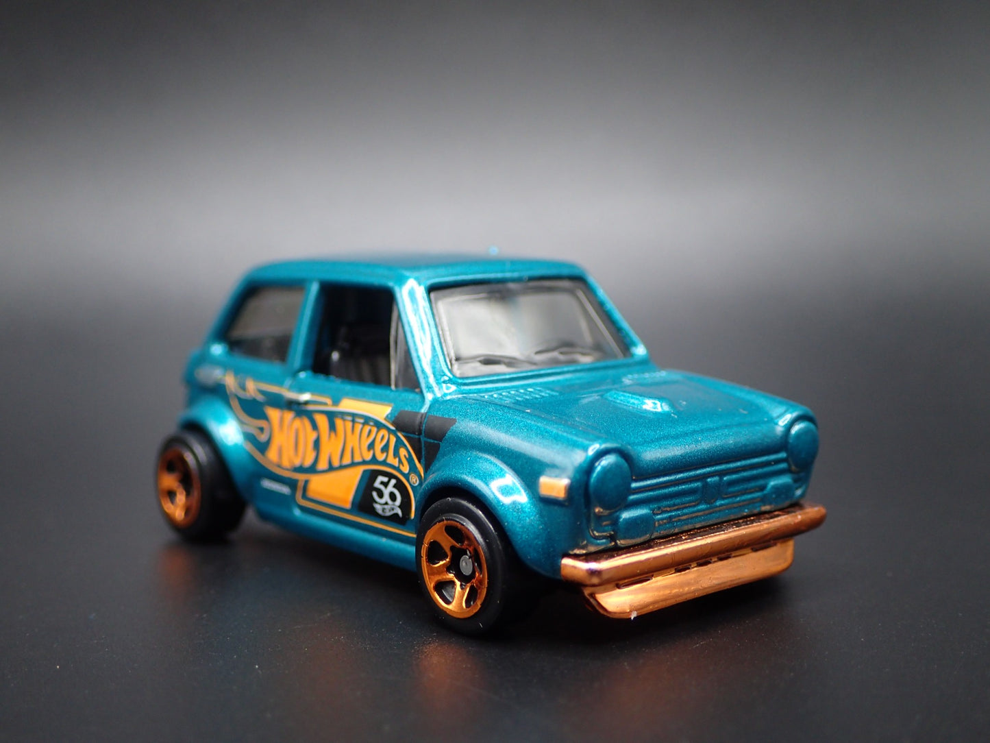 1970 70 HONDA N600 TEAL RARE 1:64 SCALE COLLECTIBLE DIORAMA DIECAST MODEL CAR
