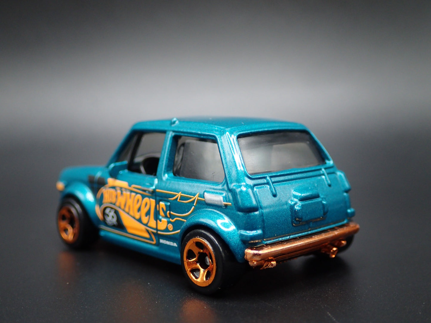1970 70 HONDA N600 TEAL RARE 1:64 SCALE COLLECTIBLE DIORAMA DIECAST MODEL CAR