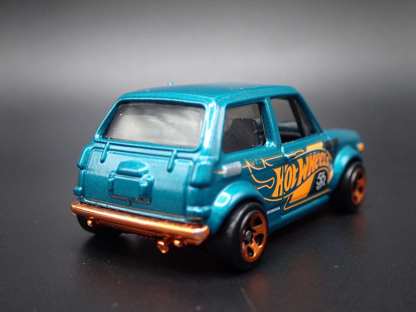 1970 70 HONDA N600 TEAL RARE 1:64 SCALE COLLECTIBLE DIORAMA DIECAST MODEL CAR