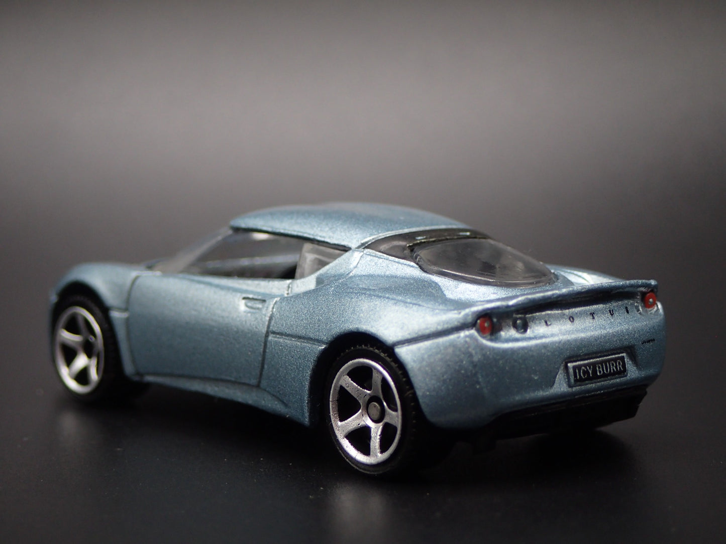 2010-2021 LOTUS EVORA BLUE 1/64 SCALE COLLECTIBLE DIORAMA DIECAST MODEL CAR