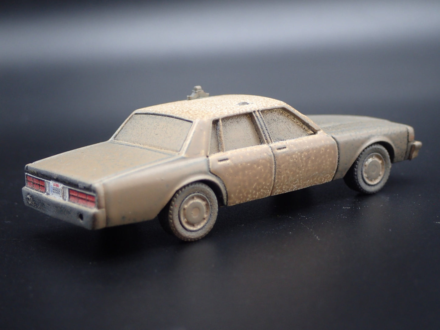 1987 87 CHEVY CHEVROLET CAPRICE LAPD, CA ABANDONED 1/64 SCALE DIECAST MODEL CAR