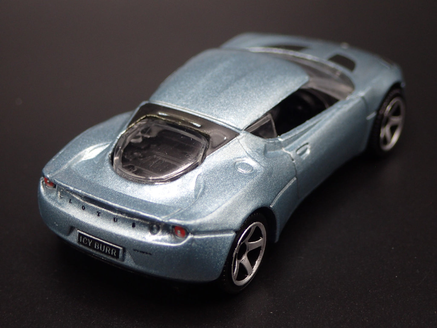 2010-2021 LOTUS EVORA BLUE 1/64 SCALE COLLECTIBLE DIORAMA DIECAST MODEL CAR