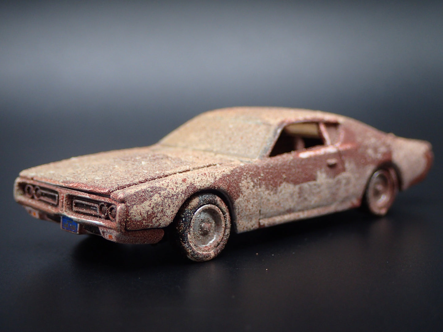 1971 71 DODGE CHARGER SUPER BEE CUSTOM BARN FIND 1:64 SCALE DIECAST MODEL CAR