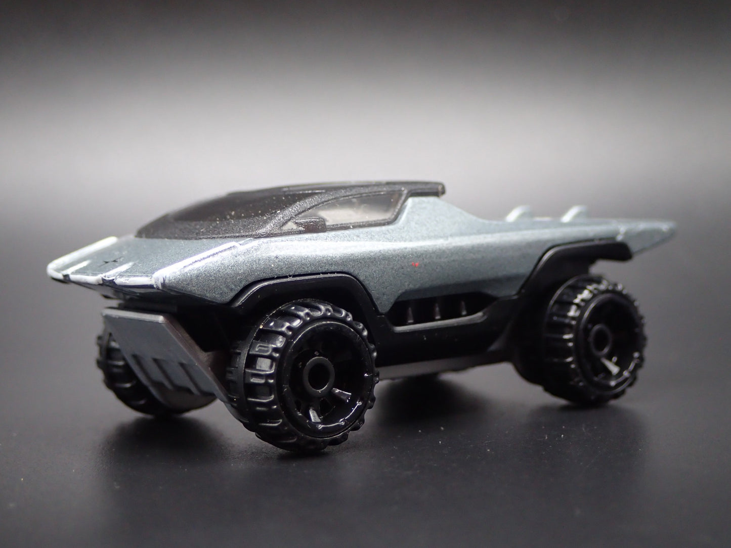 POLESTAR TRX CONCEPT TRUCK 1/64 SCALE COLLECTIBLE DIORAMA DIECAST MODEL CAR