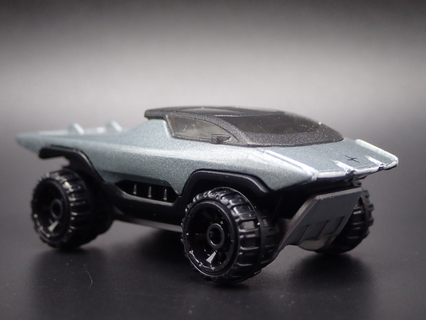 POLESTAR TRX CONCEPT TRUCK 1/64 SCALE COLLECTIBLE DIORAMA DIECAST MODEL CAR
