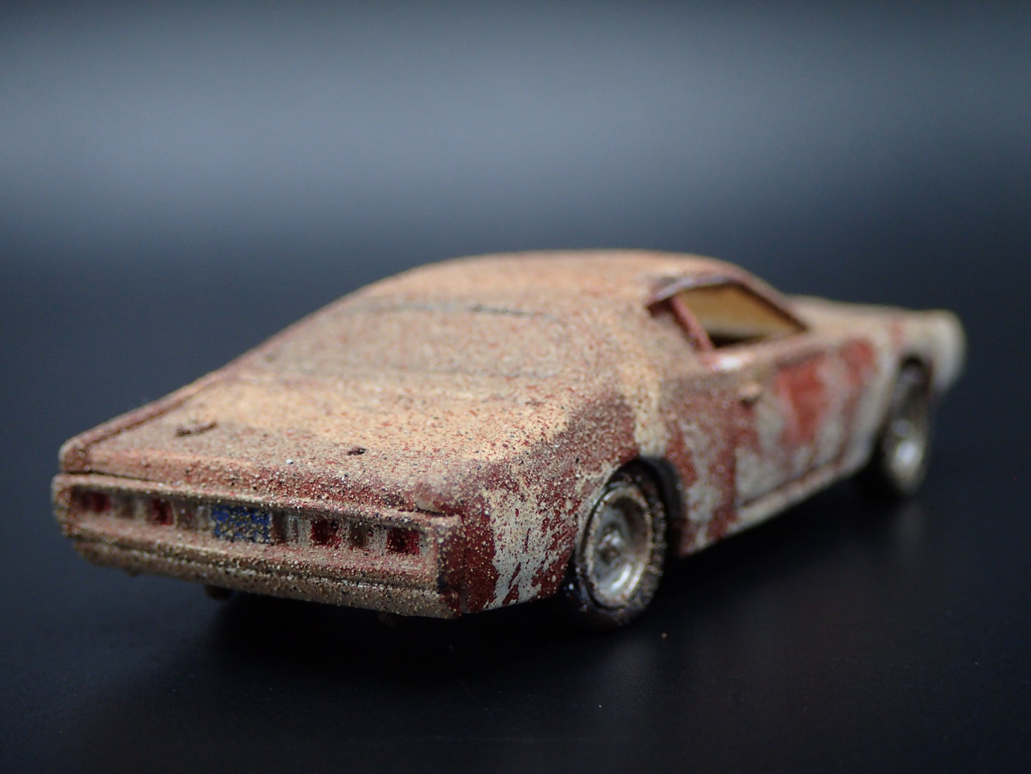 1971 71 DODGE CHARGER SUPER BEE CUSTOM BARN FIND 1:64 SCALE DIECAST MODEL CAR