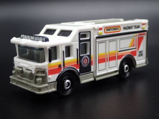 HAZMAT TEAM FIRE TRUCK RARE 1:64 MB SCALE COLLECTIBLE DIORAMA DIECAST MODEL CAR
