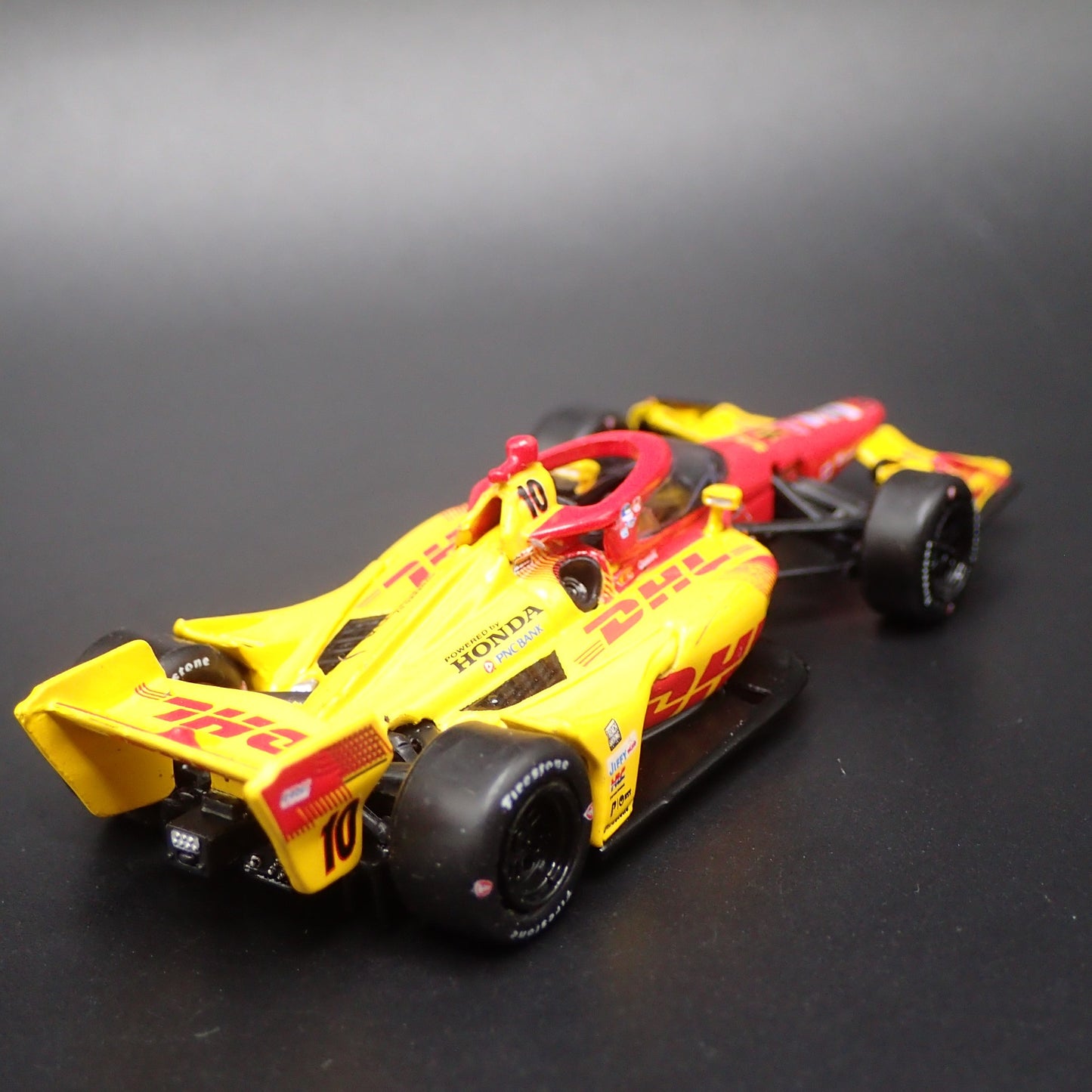 2025 25 INDY CAR RACING HONDA 10 ALEX PALOU DHL CHAMPION 1:64 SCALE DIECAST CAR