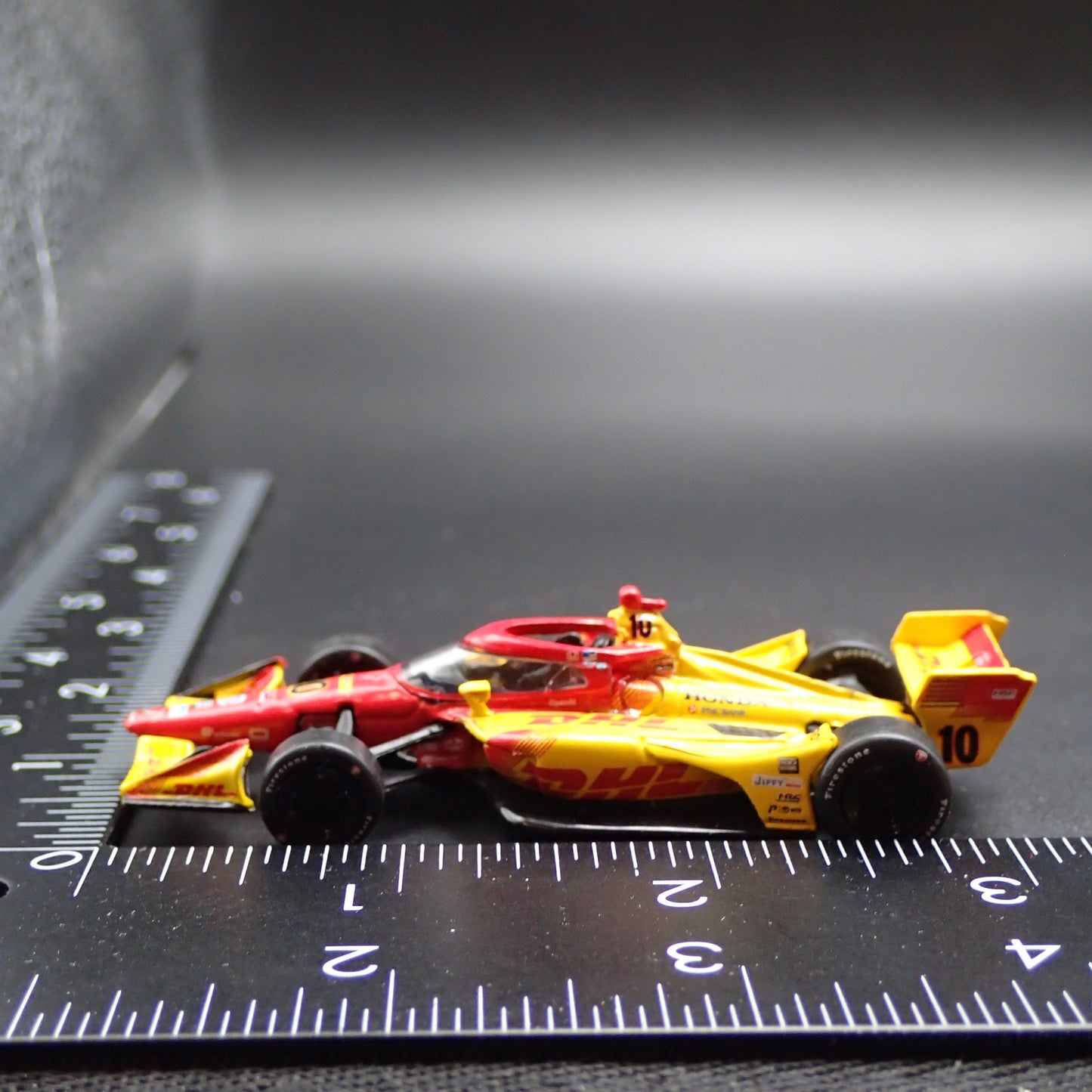 2025 25 INDY CAR RACING HONDA 10 ALEX PALOU DHL CHAMPION 1:64 SCALE DIECAST CAR