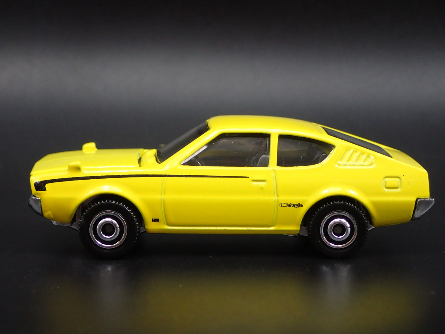 1975-1981 MITSUBISHI LANCER CELESTE 1:64 SCALE COLLECTIBLE DIECAST MODEL CAR