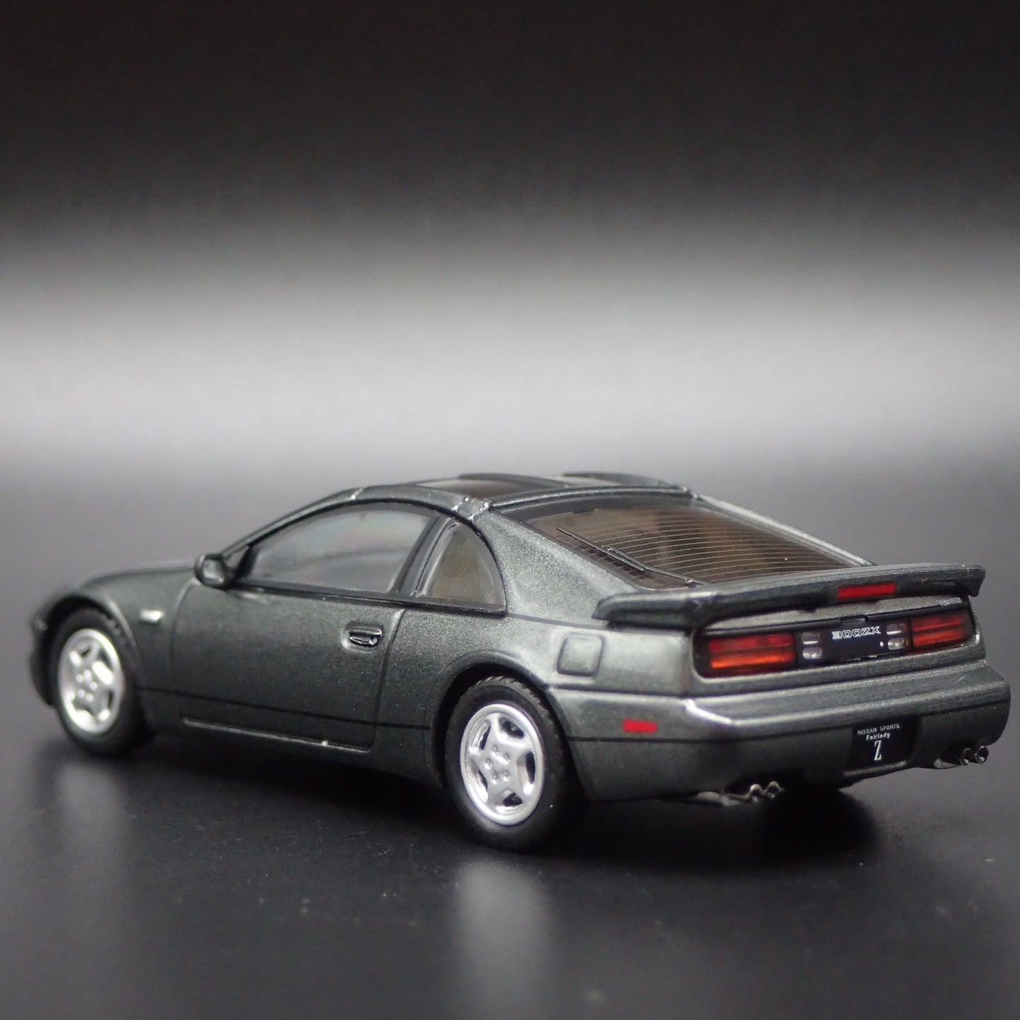 1989-2000 NISSAN FAIRLADY 300ZX Z32 RARE 1:64 SCALE DIORAMA DIECAST MODEL CAR
