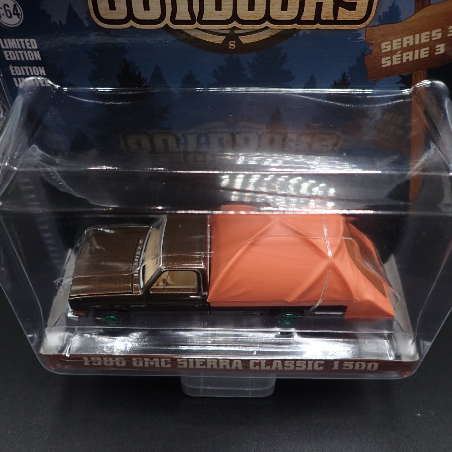 2023 GREENLIGHT GREEN MACHINE 1986 GMC SIERRA CLASSIC 1500 TENT GREAT OUTDOORS 3