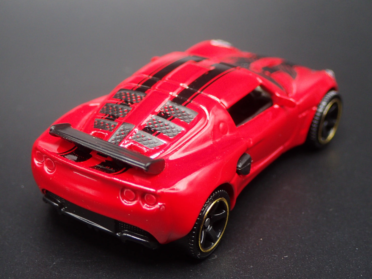 2020-2021 LOTUS EXIGE RED 1/64 SCALE COLLECTIBLE DIORAMA DIECAST MODEL CAR