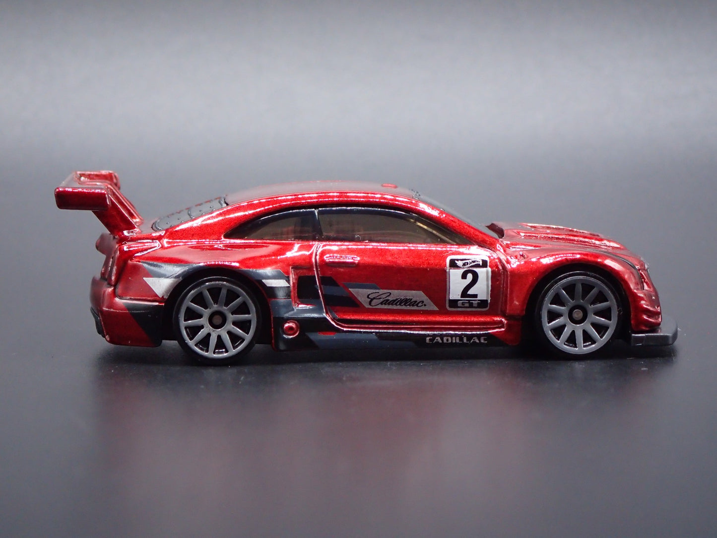 2016 16 CADILLAC CADDY ATS-V R RACING RARE 1:64 SCALE DIORAMA DIECAST MODEL CAR