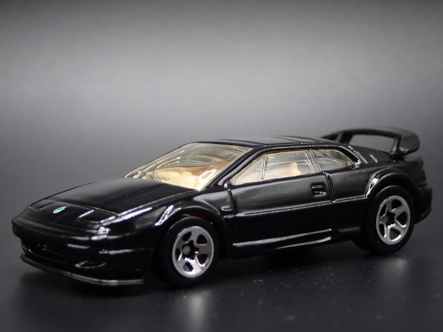 1994-2004 LOTUS ESPRIT BLACK 1:64 SCALE COLLECTIBLE DIORAMA DIECAST MODEL CAR