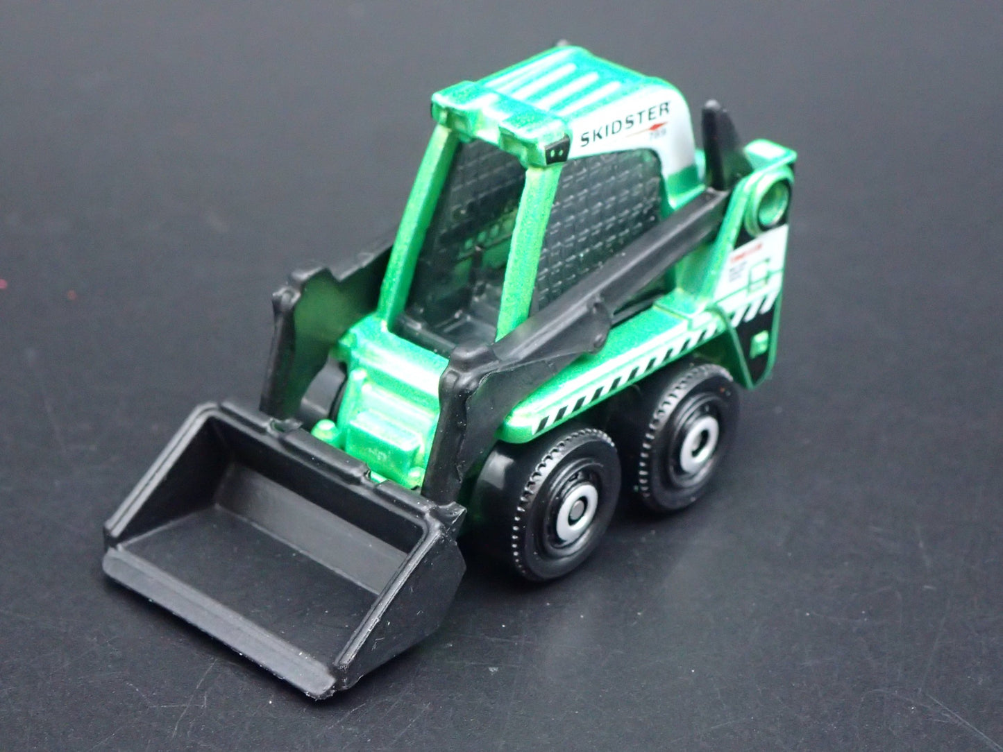 CONSTRUCTION SKID STEER LOADER BOBCAT 1:64 MB SCALE DIORAMA DIECAST MODEL CAR