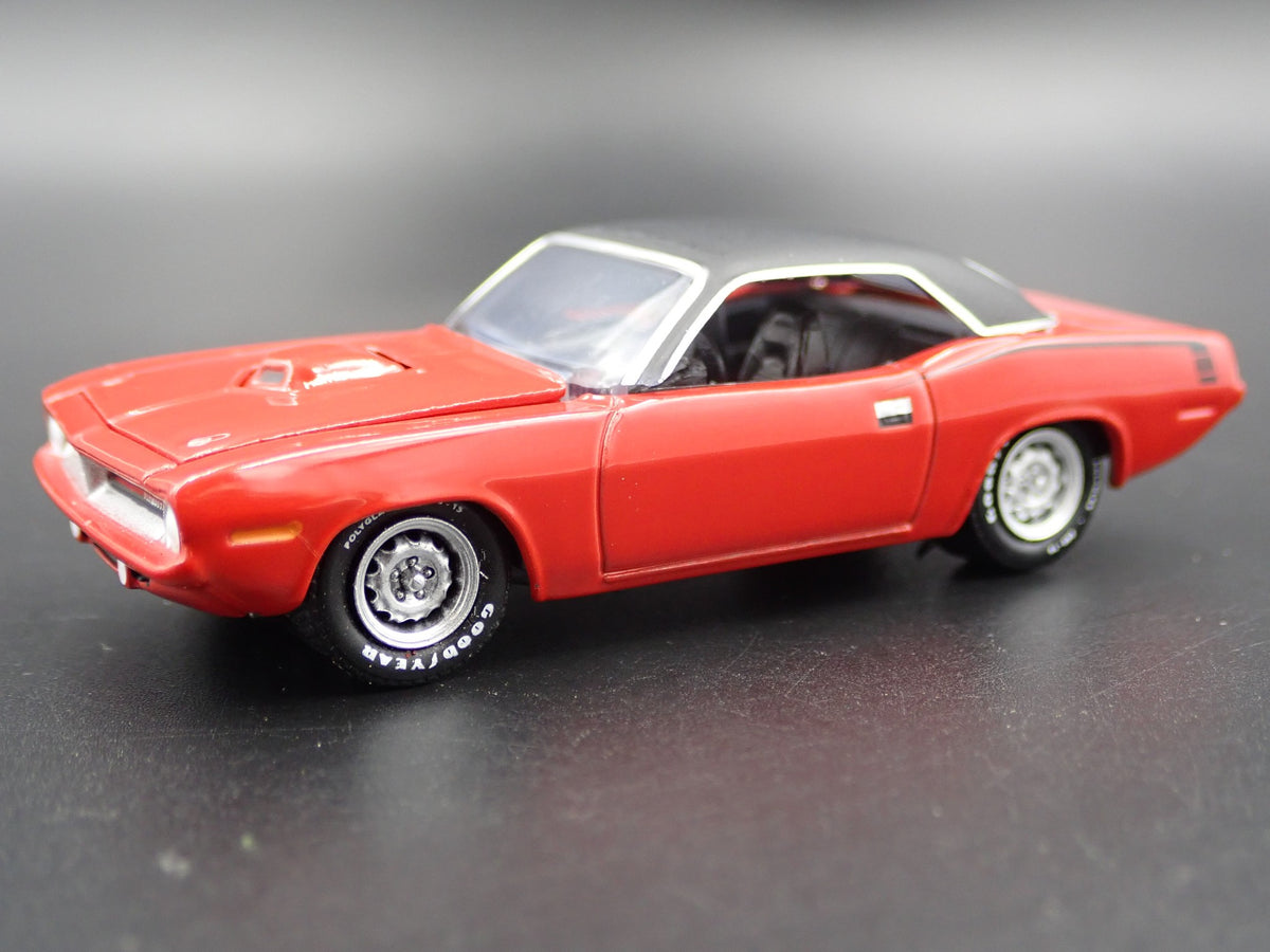 1970 70 PLYMOUTH HEMI CUDA RARE 1:64 SCALE COLLECTIBLE DIORAMA DIECAST MODEL CAR-Burning Rubber Toy Company