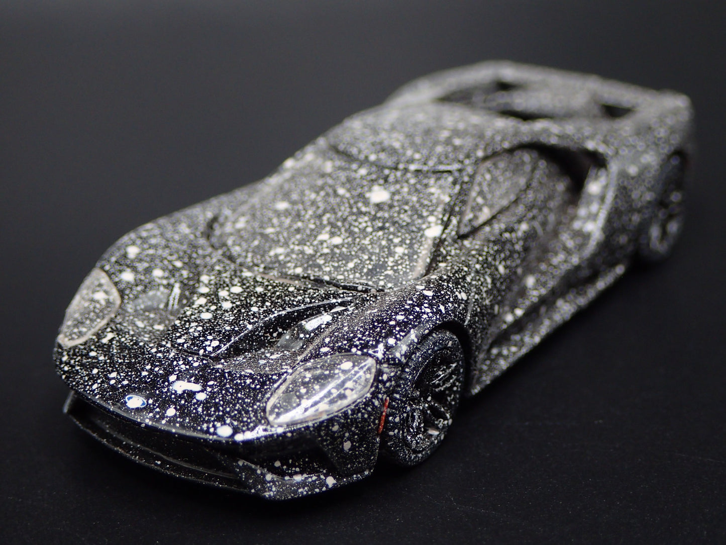 2017-2022 FORD GT SUPERCAR ABANDONED 1:64 SCALE DIORAMA DIECAST MODEL CAR