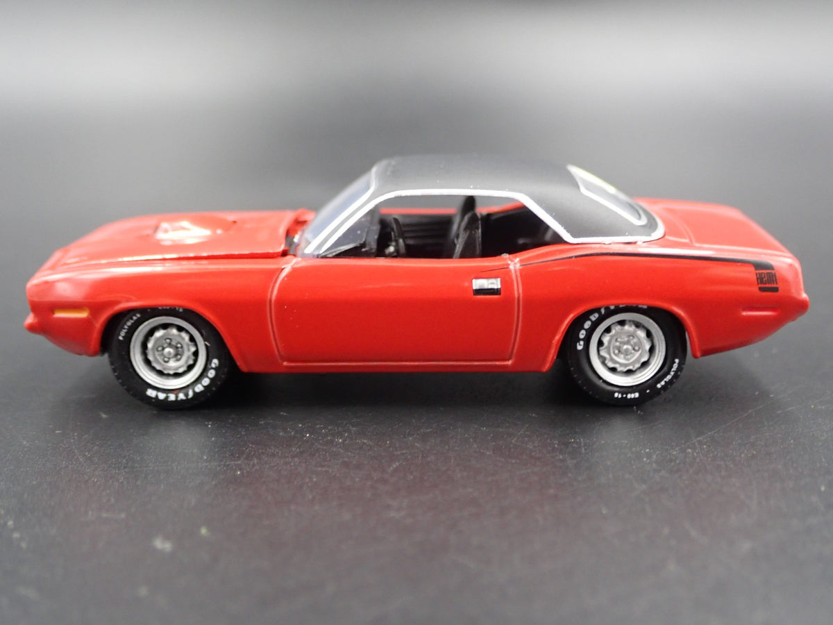 1970 70 PLYMOUTH HEMI CUDA RARE 1:64 SCALE COLLECTIBLE DIORAMA DIECAST MODEL CAR-Burning Rubber Toy Company