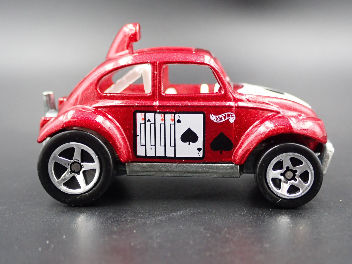 1960-1967 VW VOLKSWAGEN BAJA BEETLE SPLIT WINDOW 1:64 SCALE DIECAST MODEL CAR
