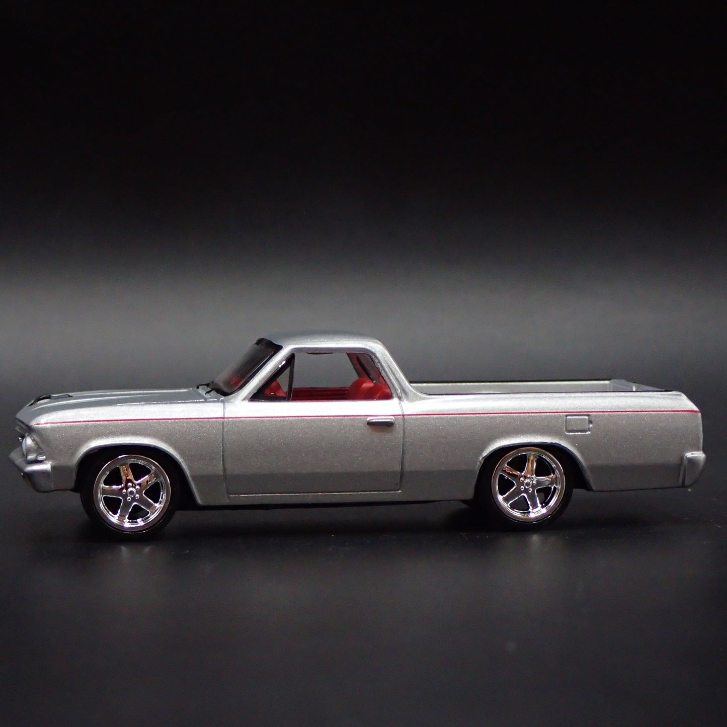 1966 66 CHEVY CHEVROLET EL CAMINO SILVER 1:64 SCALE DIORAMA DIECAST MODEL CAR