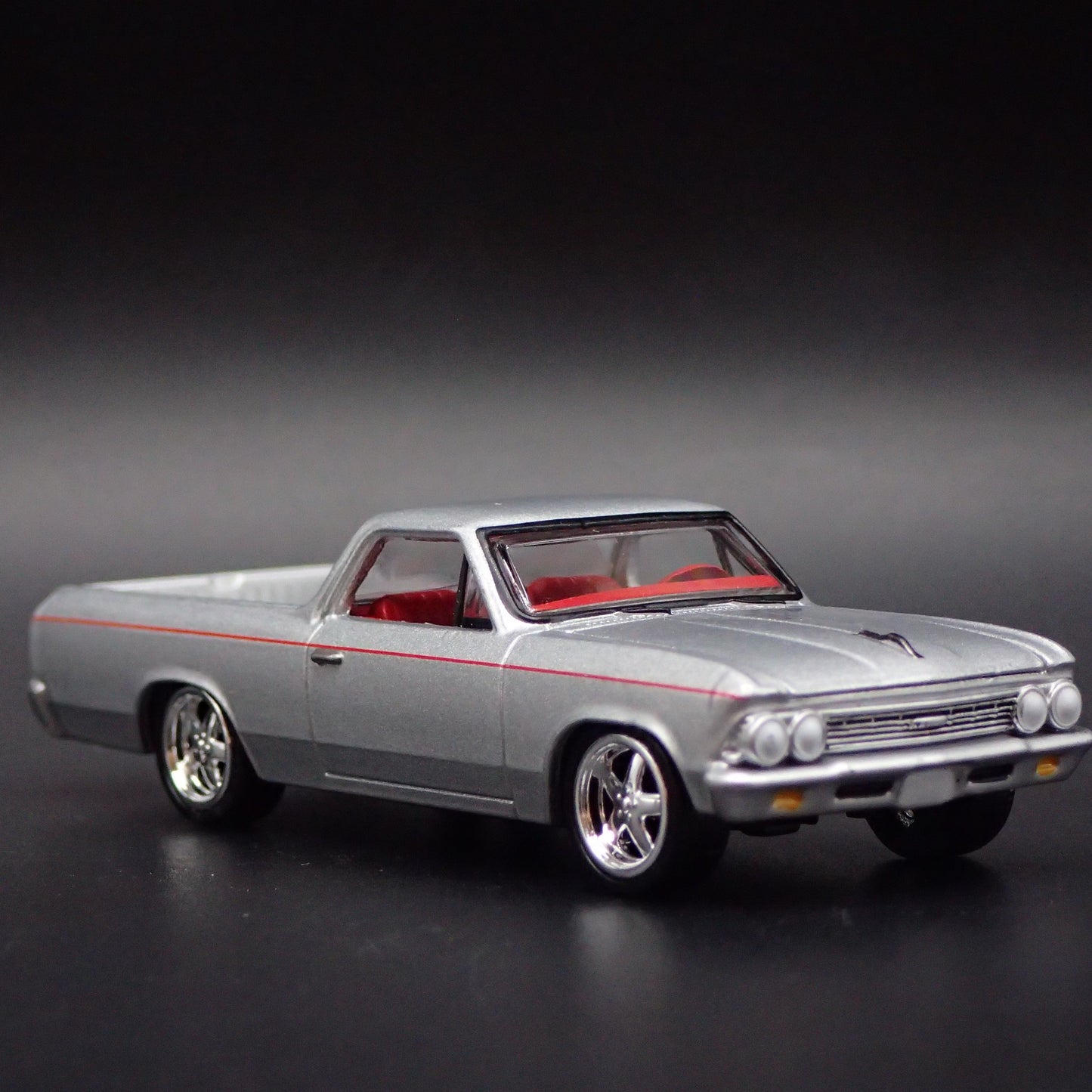 1966 66 CHEVY CHEVROLET EL CAMINO SILVER 1:64 SCALE DIORAMA DIECAST MODEL CAR