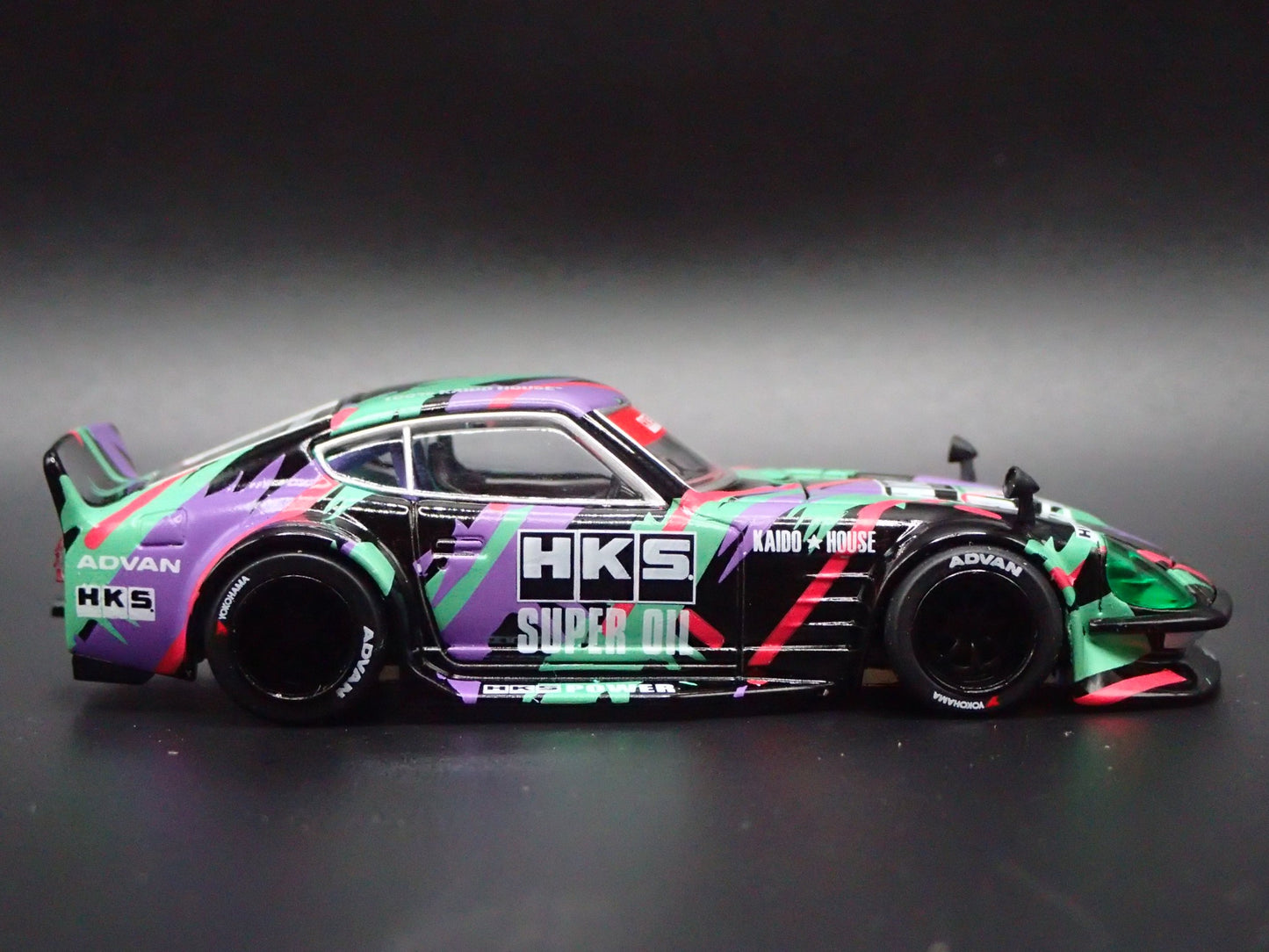 NISSAN FAIRLADY Z HKS V1 KAIDO HOUSE JDM 1/64 SCALE DIORAMA DIECAST MODEL CAR