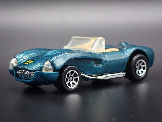 1952-1964 FERRARI 250 CONVERTIBLE GREEN 1:64 SCALE DIORAMA DIECAST MODEL CAR