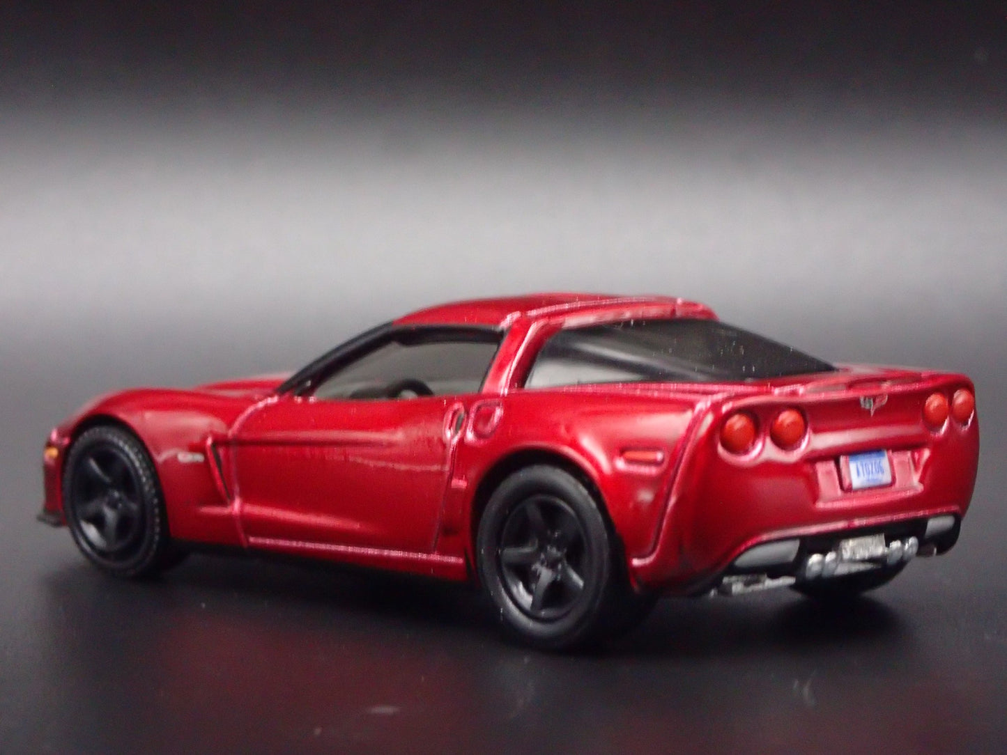 2005-2013 CHEVY CHEVROLET CORVETTE Z06 C6 1:64 SCALE DIORAMA DIECAST MODEL CAR