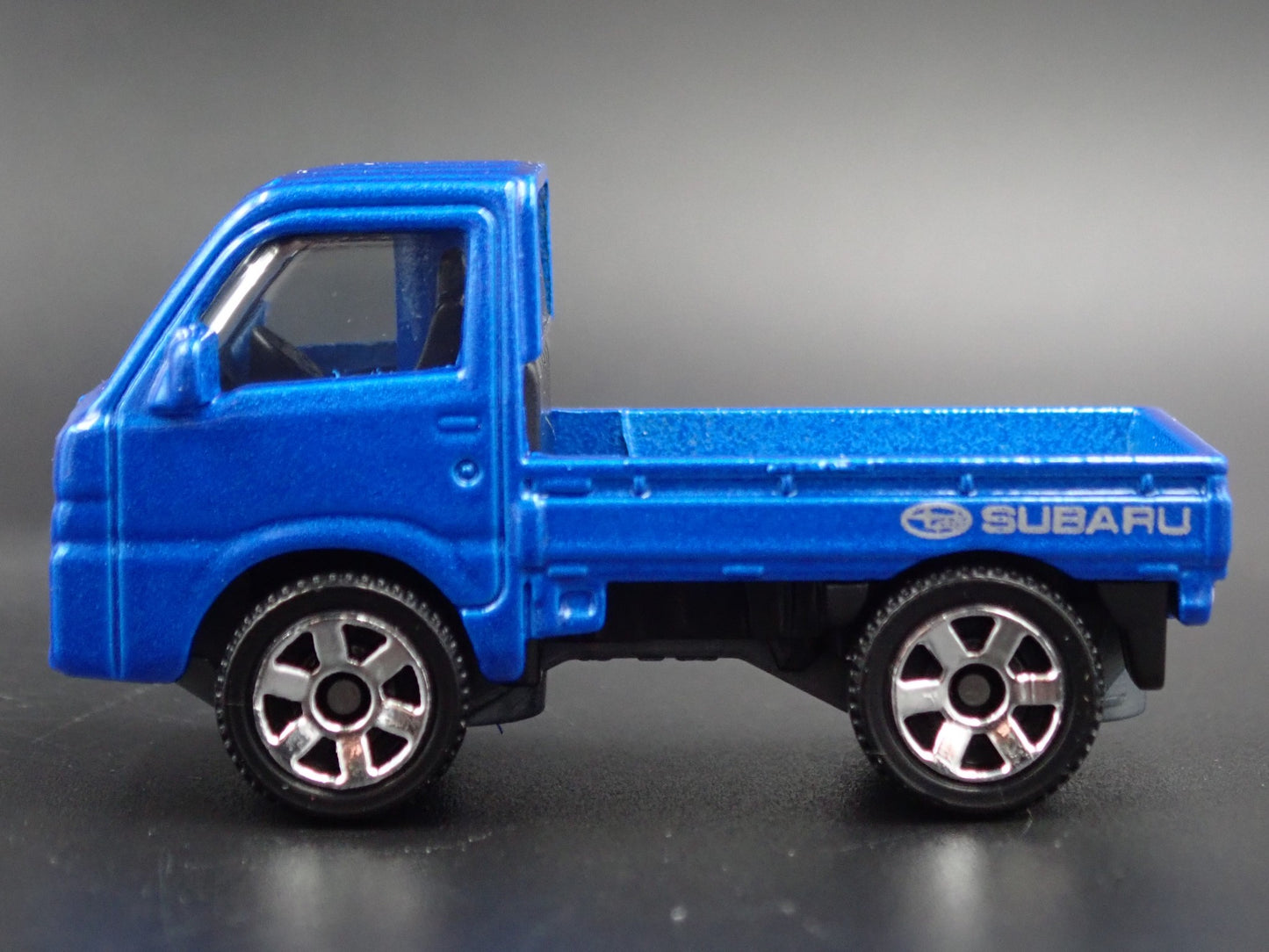 2014-2025 SUBARU SAMBAR TRUCK BLUE 1:64 SCALE COLLECTIBLE DIECAST MODEL CAR
