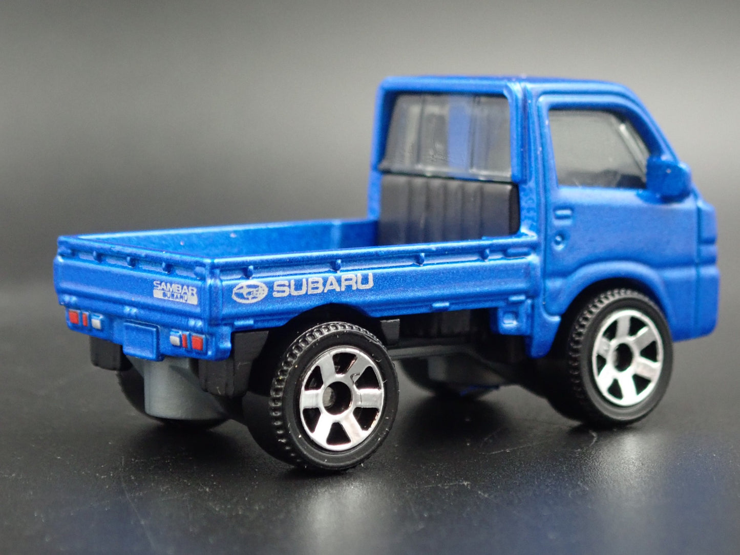 2014-2025 SUBARU SAMBAR TRUCK BLUE 1:64 SCALE COLLECTIBLE DIECAST MODEL CAR