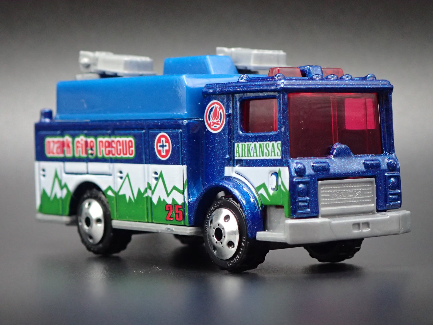 FIRE ENGINE TRUCK AUXILIARY POWER TRUCK ARKANSAS 1:64 MB SCALE DIECAST MODEL CAR