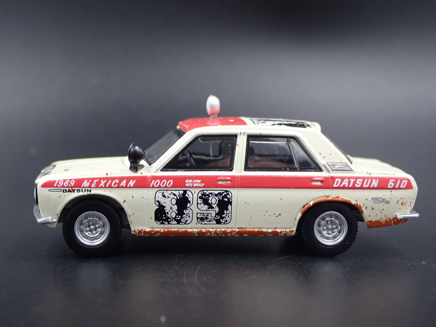 1967-1973 DATSUN 510 SEDAN 4 FOUR DOOR BRE MEXICAN RALLY 1:64 DIECAST MODEL CAR