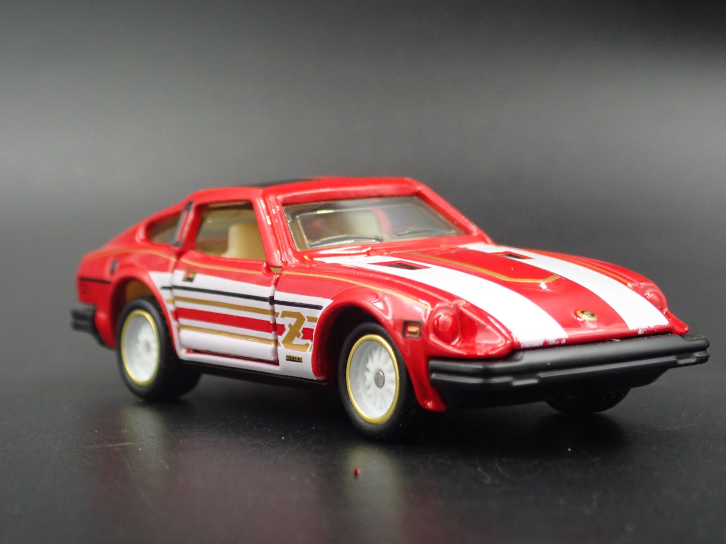 1982 82 DATSUN 280ZX JDM RED 1:64 SCALE COLLECTIBLE DIORAMA DIECAST MODEL CAR